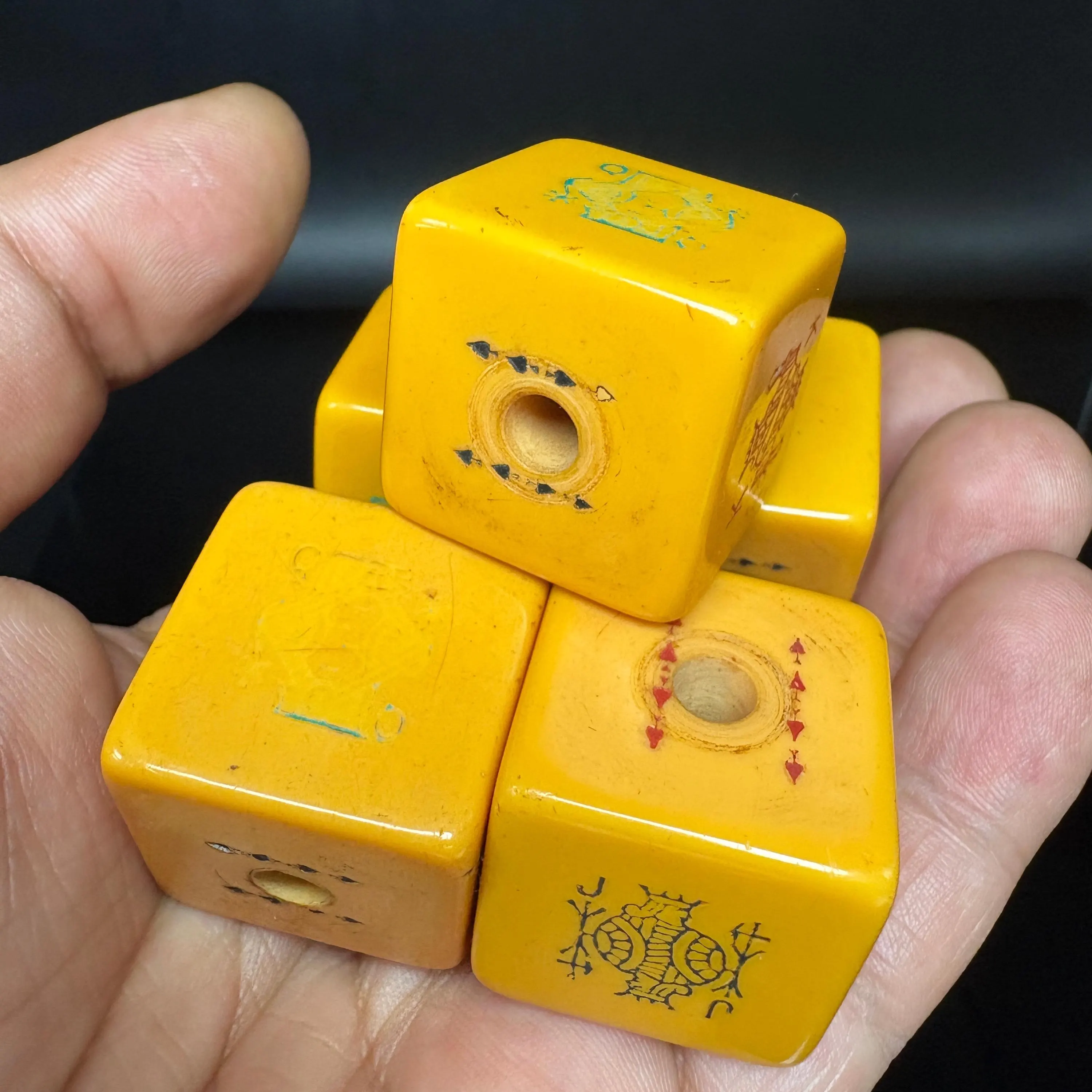 Rare Vintage Catalin Bakelite Dice Set – 97g / 3.42oz – Simichrome Positive – 1940s Gambling Cubes - image 3