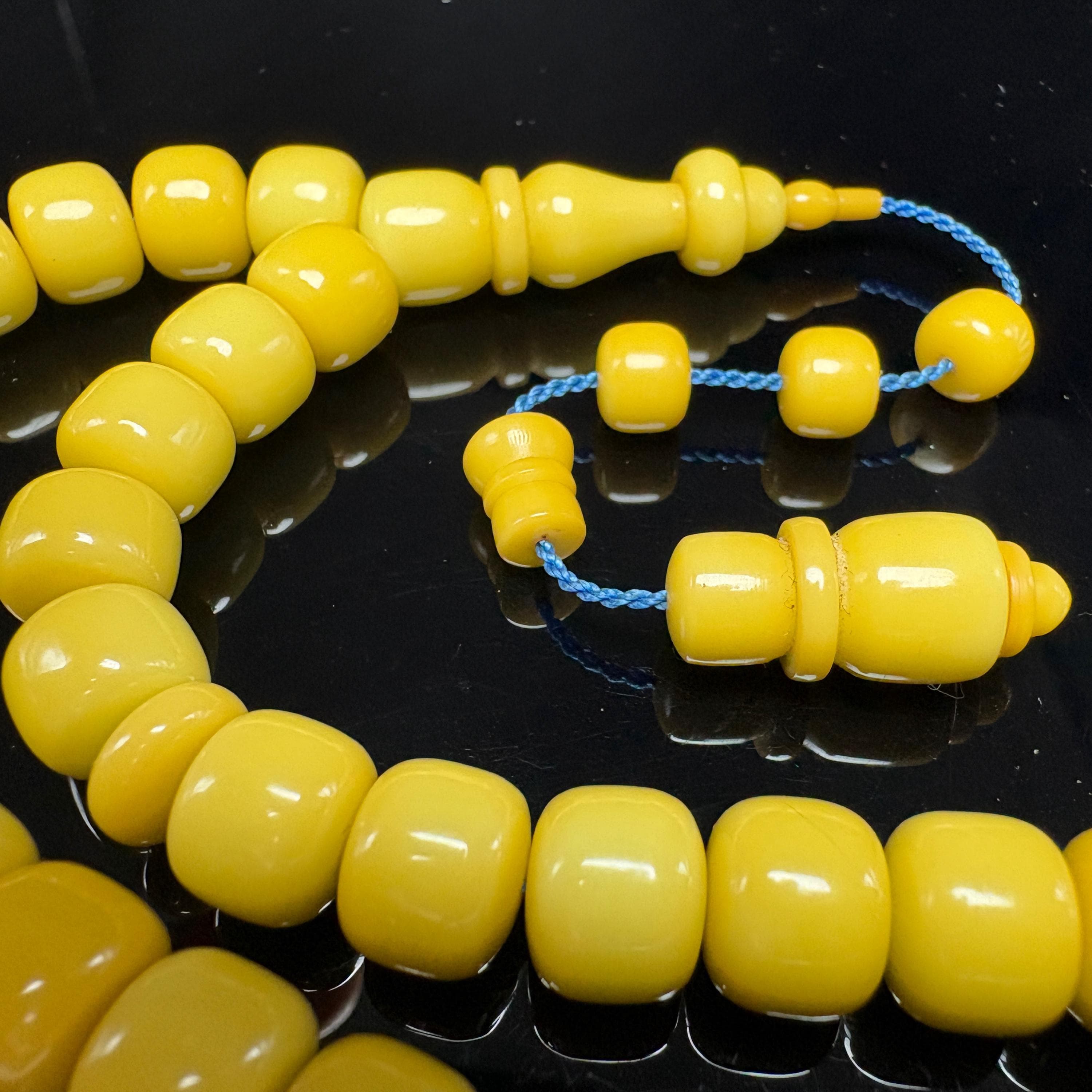 Green-Toned Mahjong Prayer Beads 22.38 g (0.79 oz) | Ottoman Cut Mahjong Tasbih | Catalin