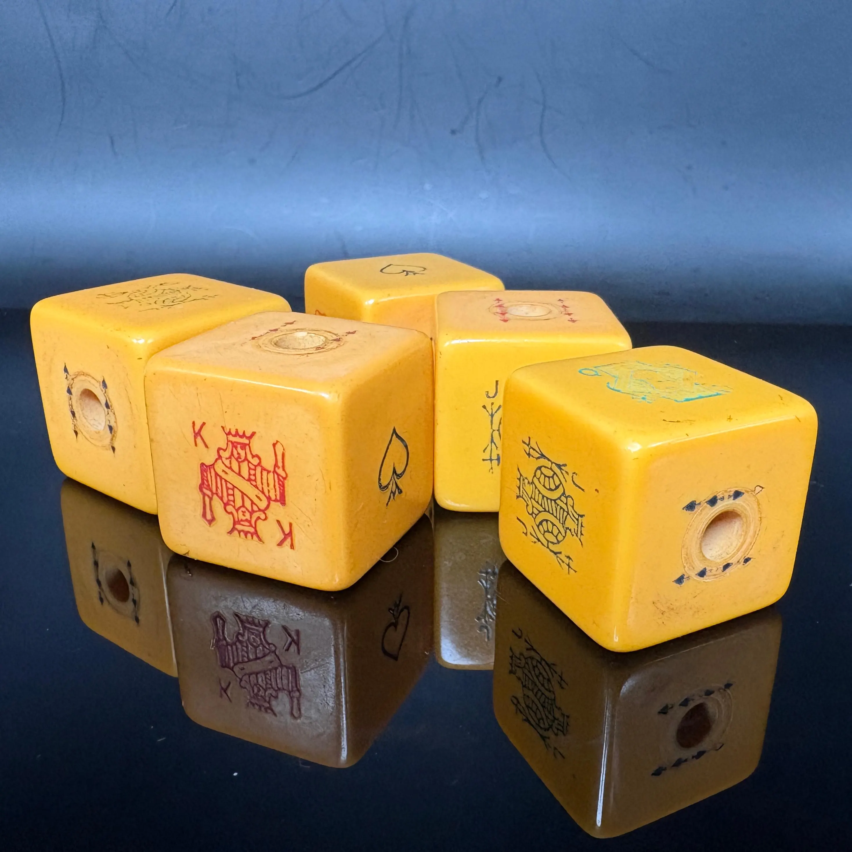 Rare Vintage Catalin Bakelite Dice Set – 97g / 3.42oz – Simichrome Positive – 1940s Gambling Cubes - image 5