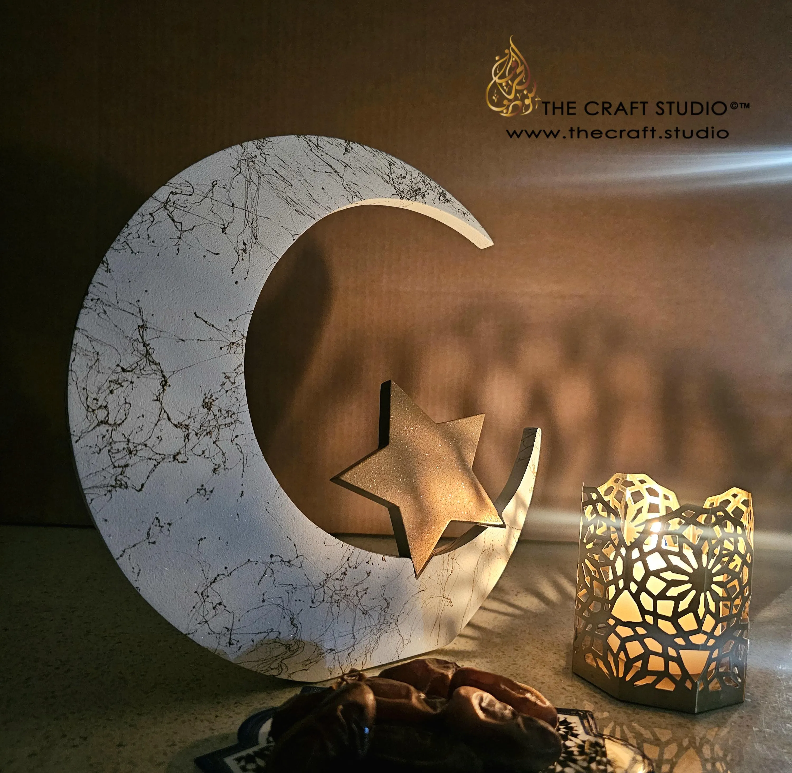 Hand-Carved Marble-Effect Crescent Moon & Star: Ramadan Eid Decor - image 3