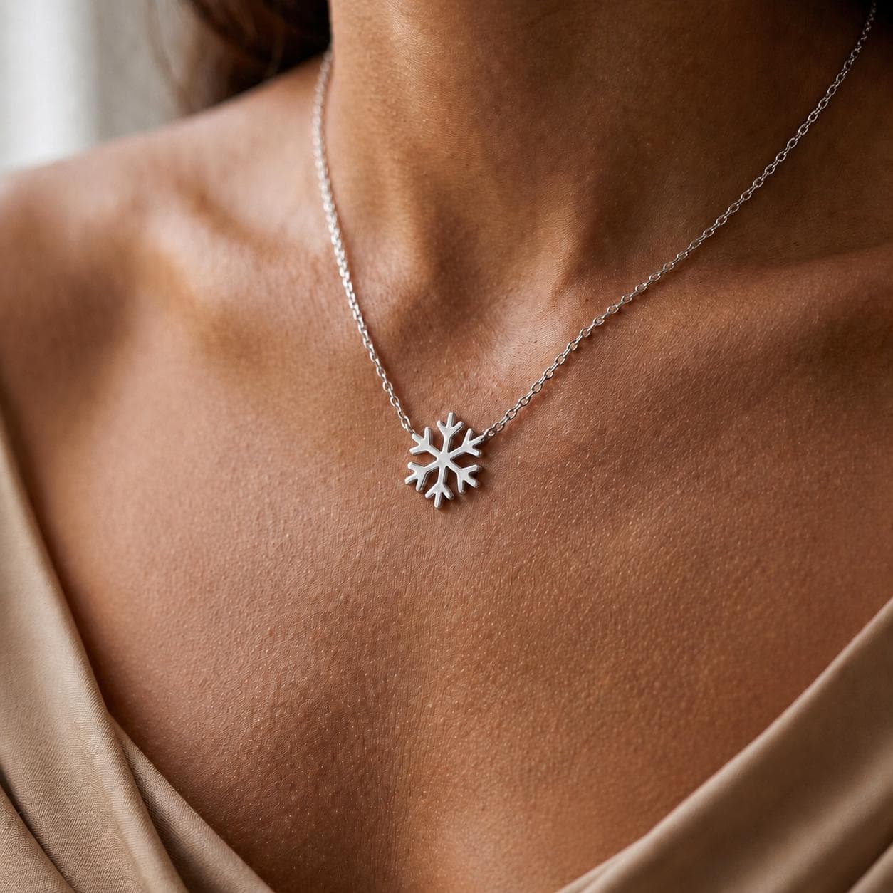 Snowflake Necklace, Minimalist Winter Jewelry, Gold Silver Rose Gold Pendant, Christmas Gift for Her, Holiday Jewelry - image 4