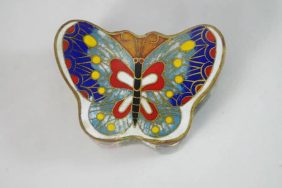 Vintage Chinese Cloisonne Enameled Butterfly Floral Trinket Snuff Box - image 3