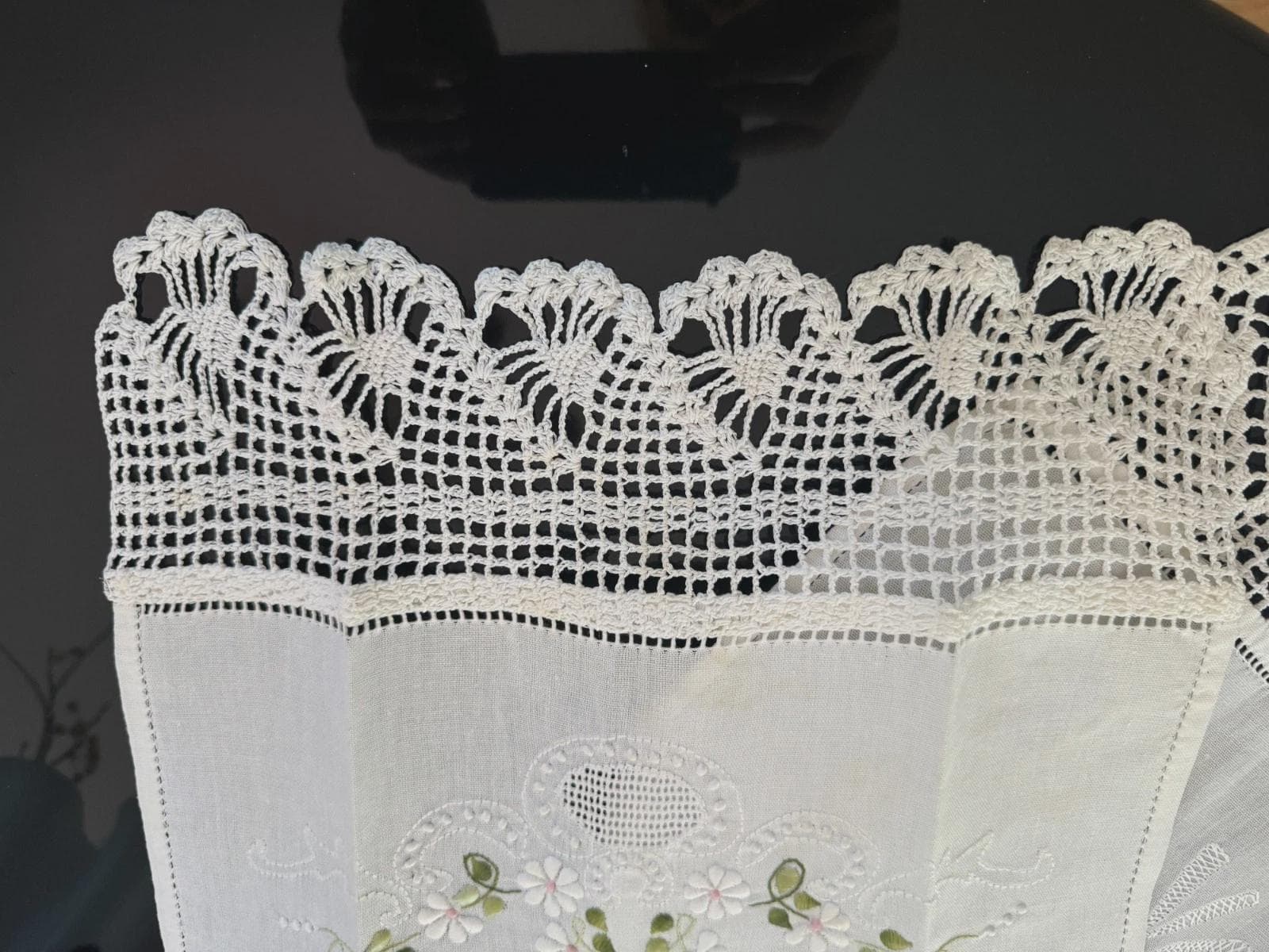 Vintage Embroidered Linen Tea Towels UNUSED - image 5