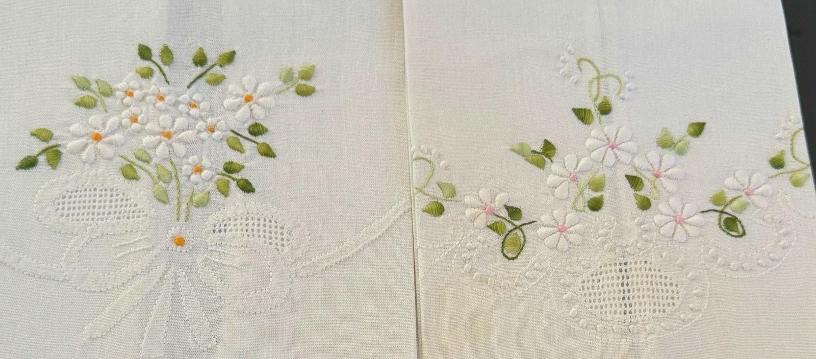 Vintage Embroidered Linen Tea Towels UNUSED - image 3