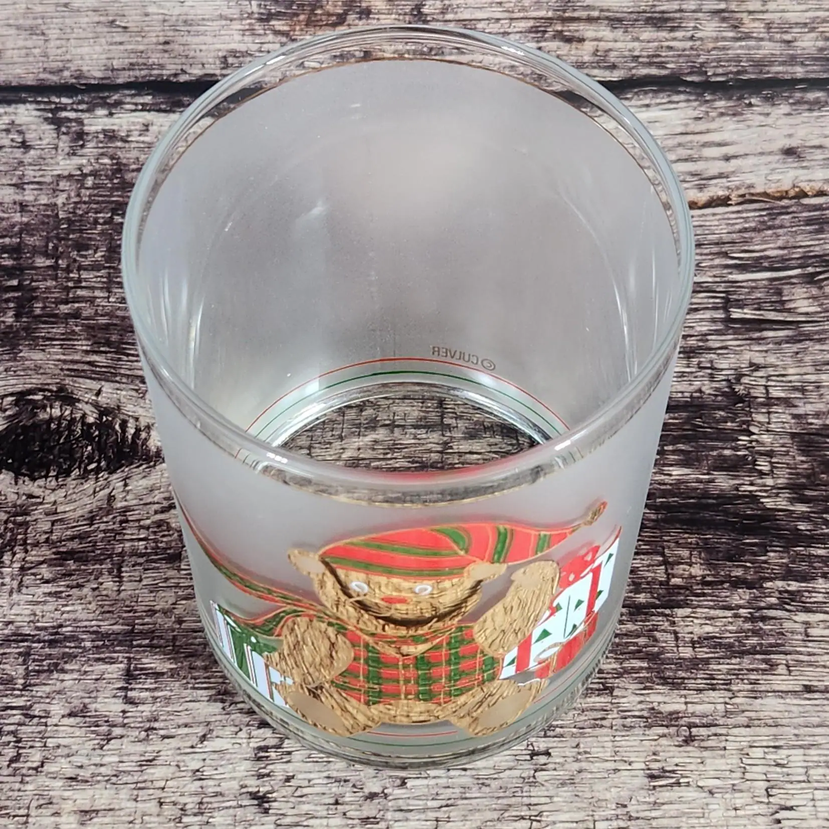 Culver CHRISTMAS BEAR Whisky Glass - 22K Gold Trim Milk Glass Santas Cookies Barware Yule Teddy - image 4