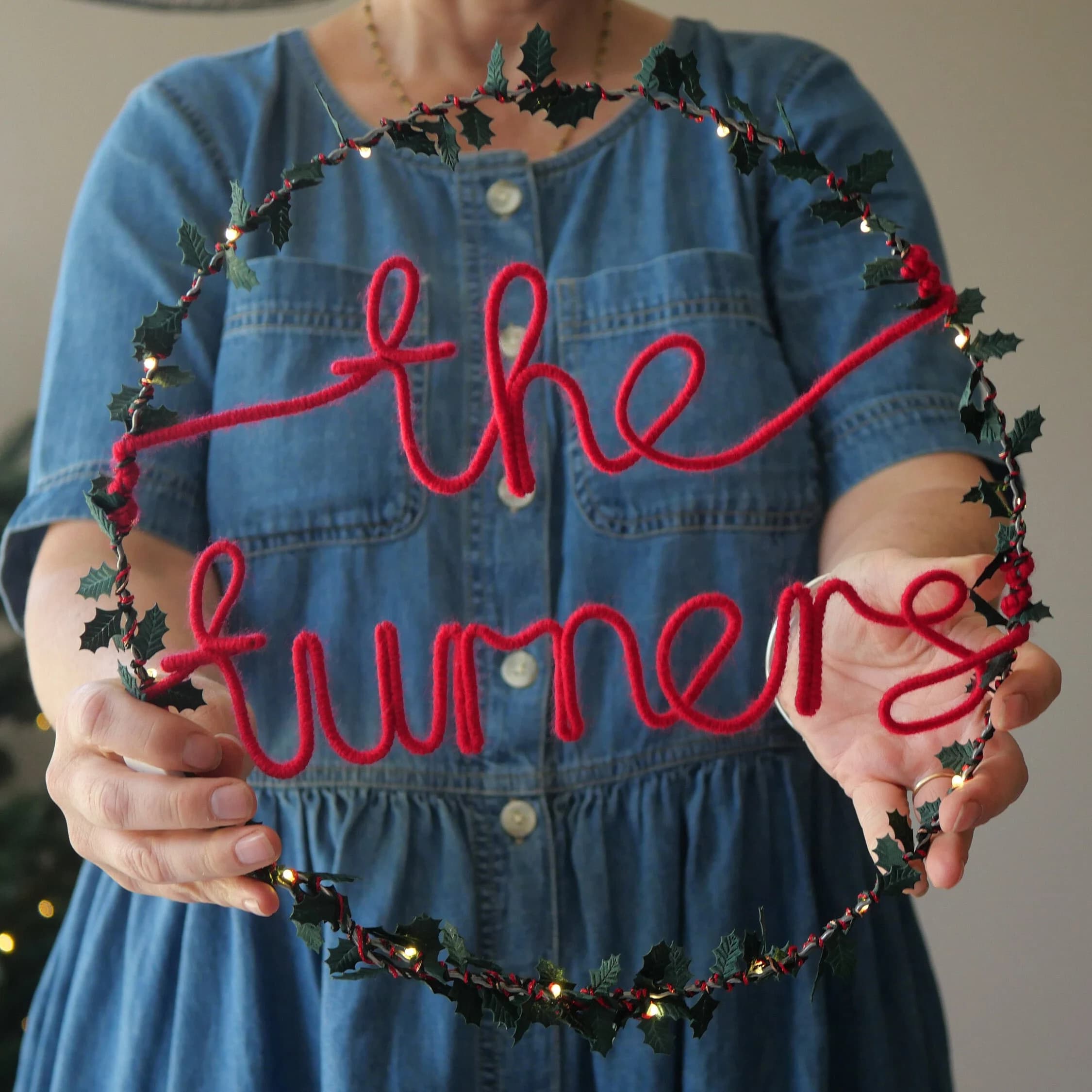 Personalised Family Christmas Wreath with Lights - image 5