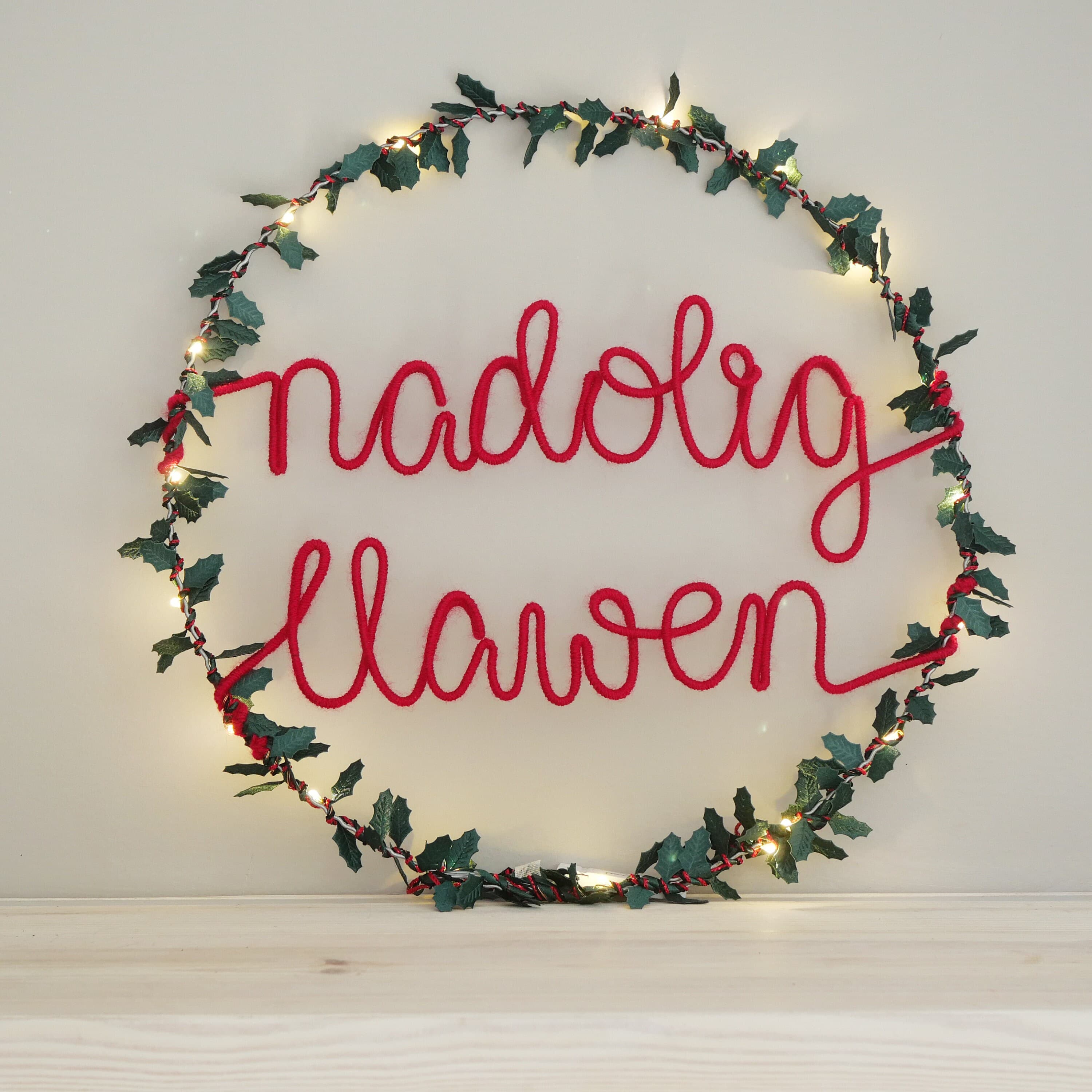 Nadolig Llawen Light-Up Wreath: | Welsh Christmas Decor - image 2